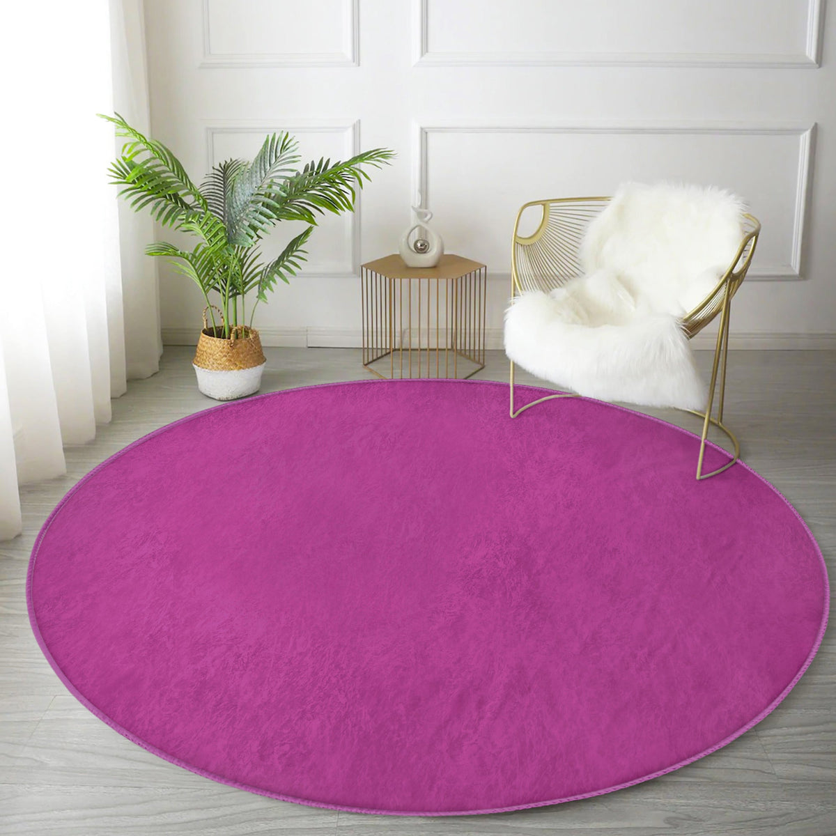 The Amethyst Purple Velvet Round Rug